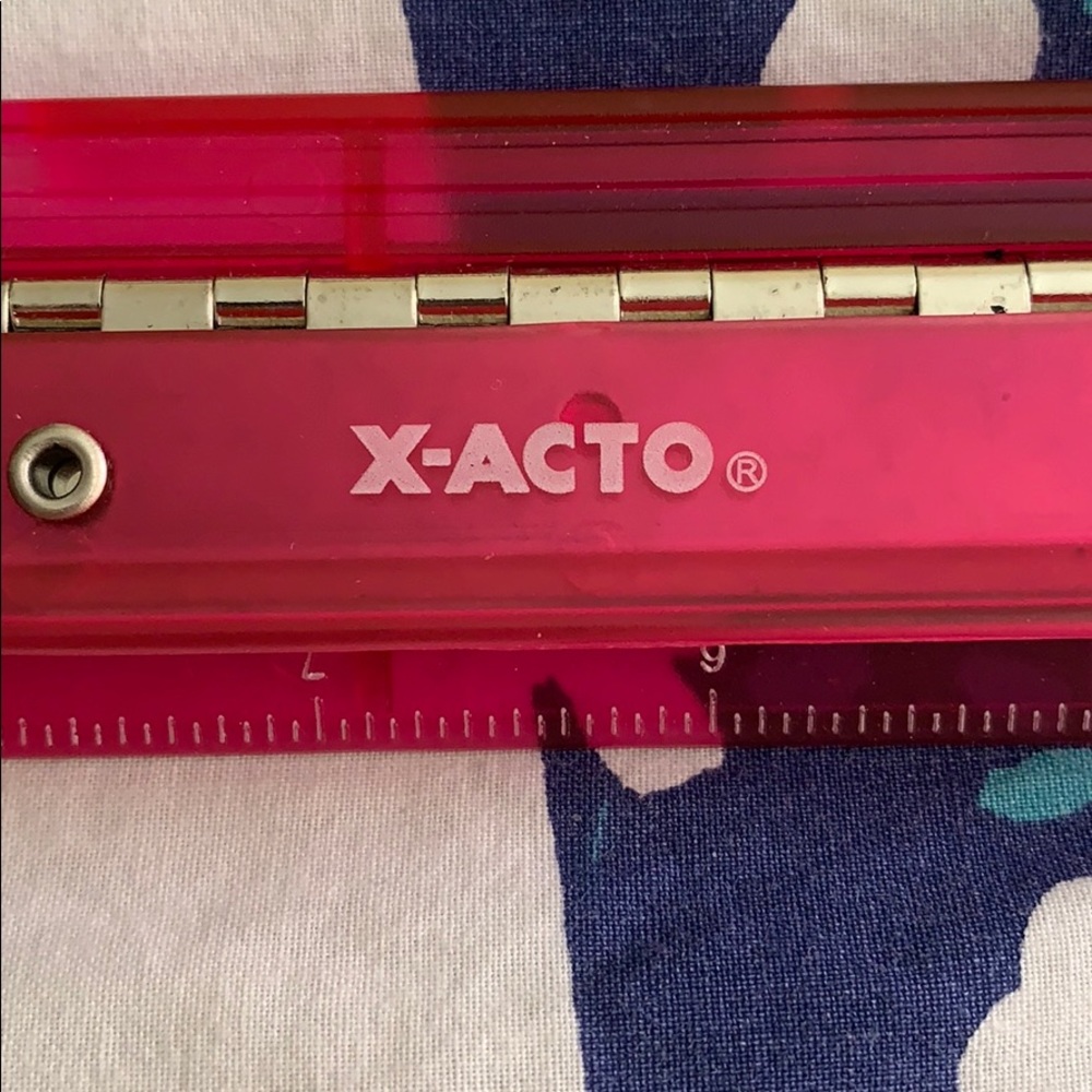 X-ACTO Hole Punch Ruler - Picture 12 of 16